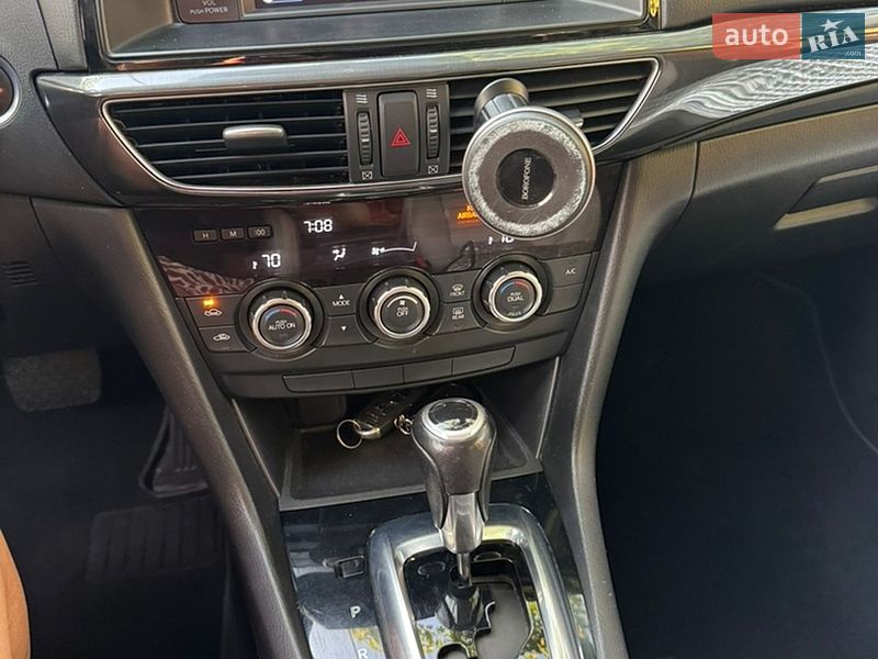 Седан Mazda 6 2013 в Измаиле
