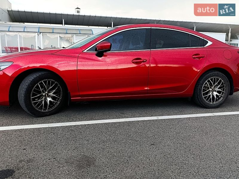 Седан Mazda 6 2017 в Киеве