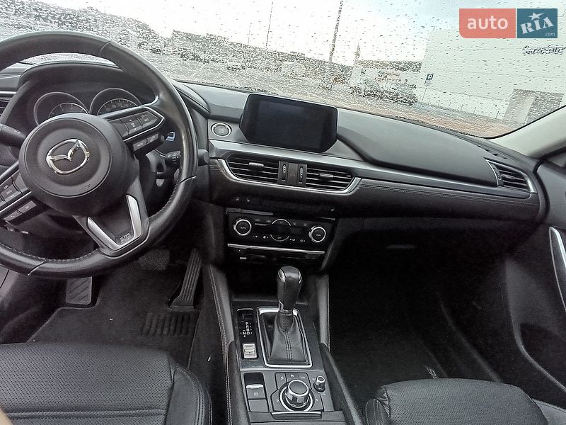 Седан Mazda 6 2017 в Киеве