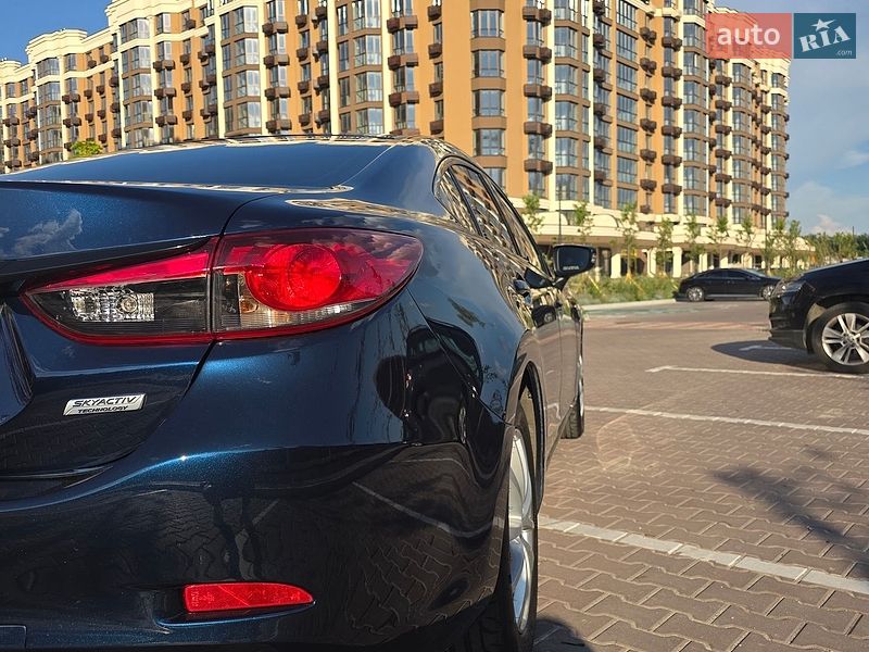 Седан Mazda 6 2016 в Киеве