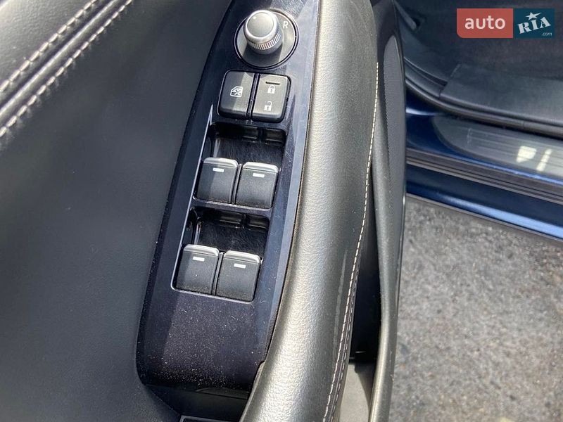 Седан Mazda 6 2019 в Черкассах