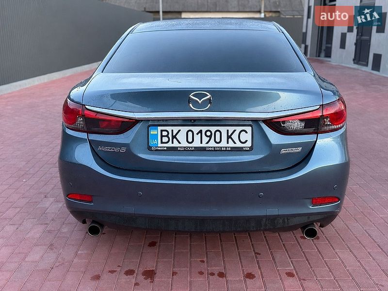 Седан Mazda 6 2013 в Ровно