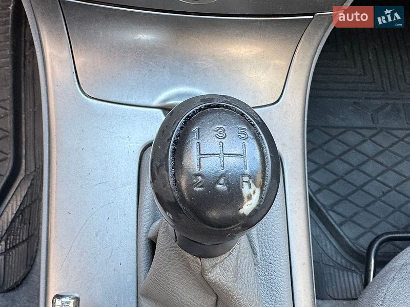 Ліфтбек Mazda 6 2004 в Сумах