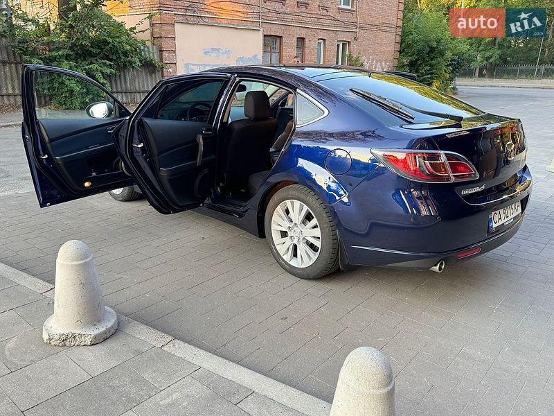 Лифтбек Mazda 6 2009 в Виннице