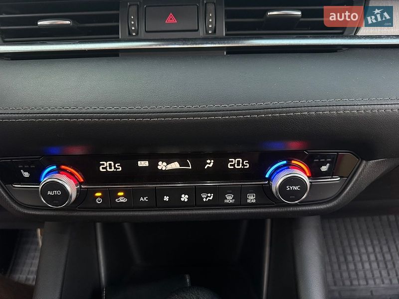 Седан Mazda 6 2018 в Днепре