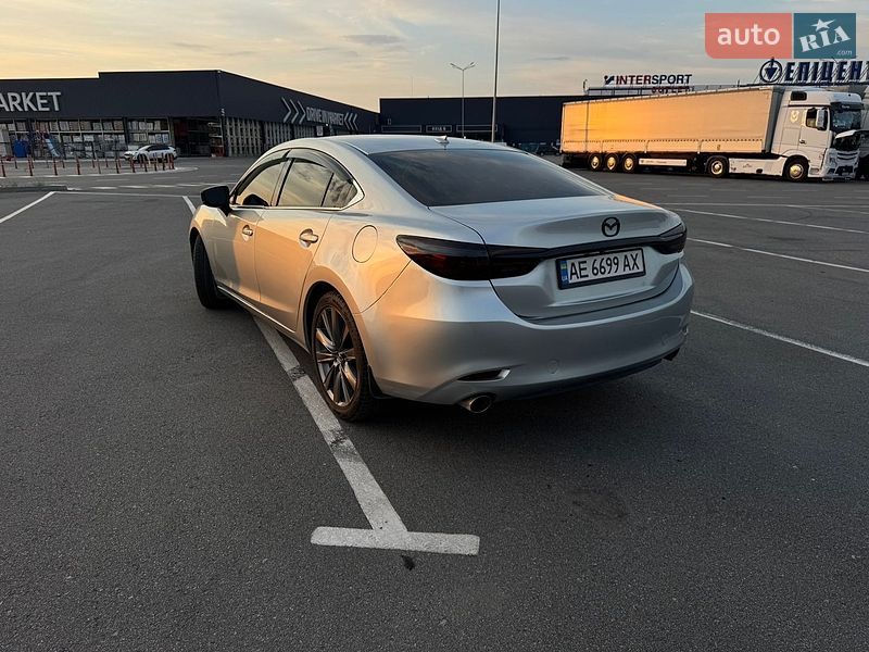 Седан Mazda 6 2018 в Днепре