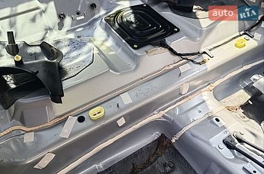 Седан Mazda 6 2005 в Херсоні