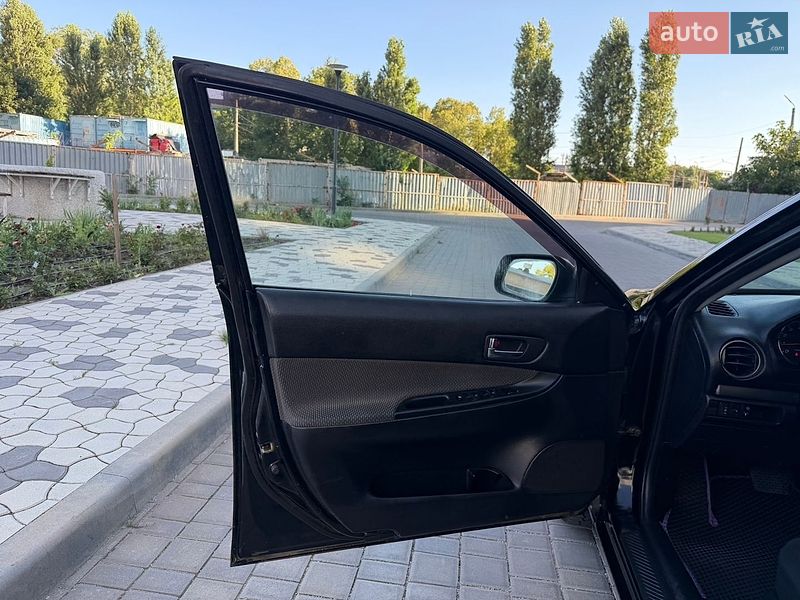 Лифтбек Mazda 6 2004 в Одессе