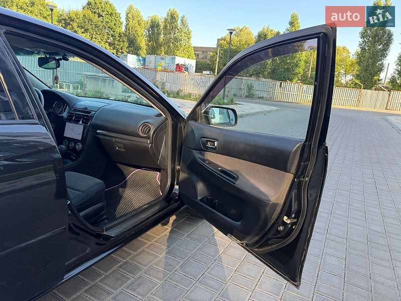Лифтбек Mazda 6 2004 в Одессе