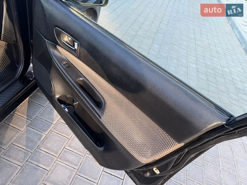 Лифтбек Mazda 6 2004 в Одессе