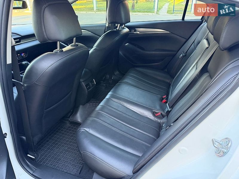 Седан Mazda 6 2018 в Киеве