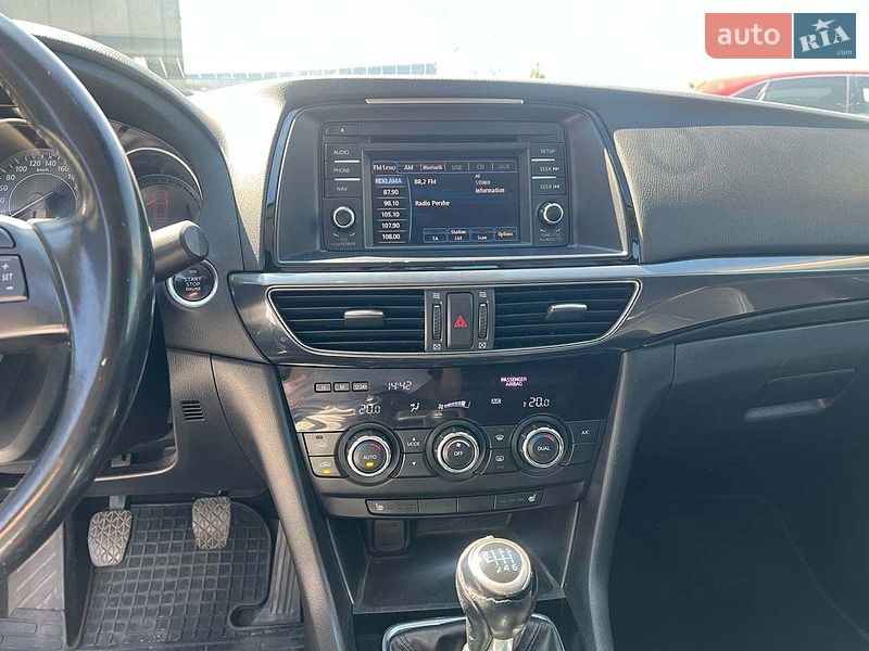 Седан Mazda 6 2013 в Львове