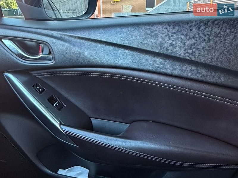 Седан Mazda 6 2017 в Киеве