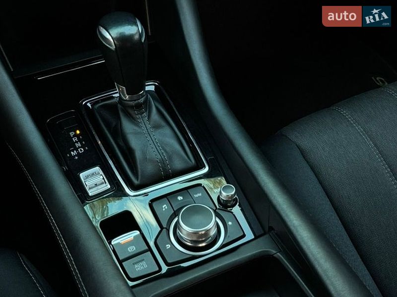 Седан Mazda 6 2018 в Житомирі