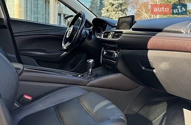 Седан Mazda 6 2017 в Николаеве
