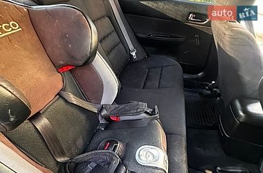 Седан Mazda 6 2004 в Дубні