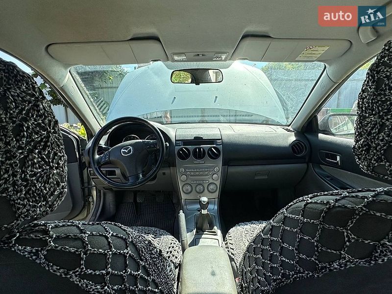Седан Mazda 6 2004 в Киеве