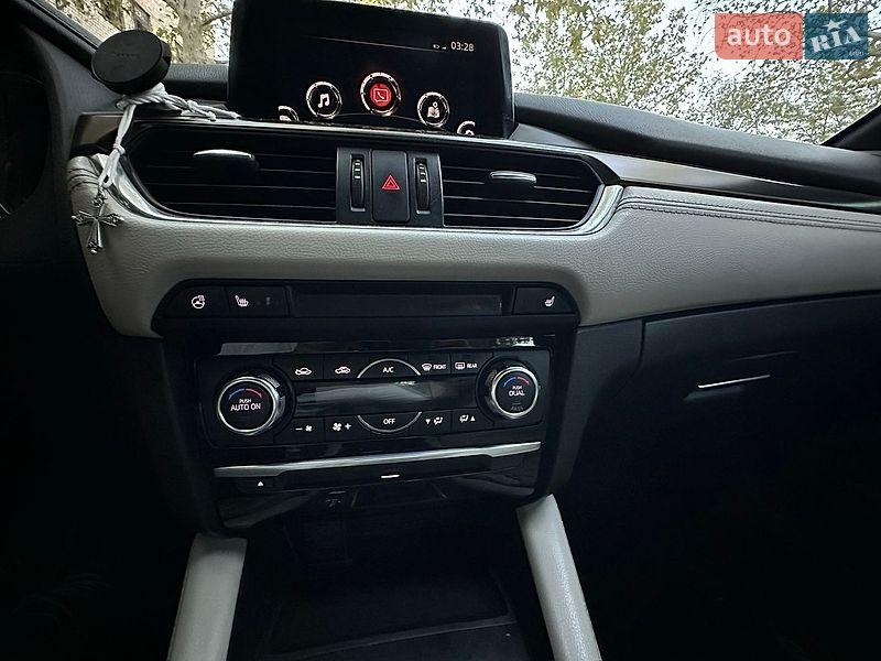 Седан Mazda 6 2017 в Николаеве
