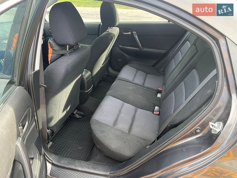 Ліфтбек Mazda 6 2005 в Житомирі