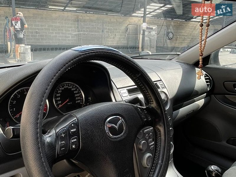 Седан Mazda 6 2003 в Тернополе