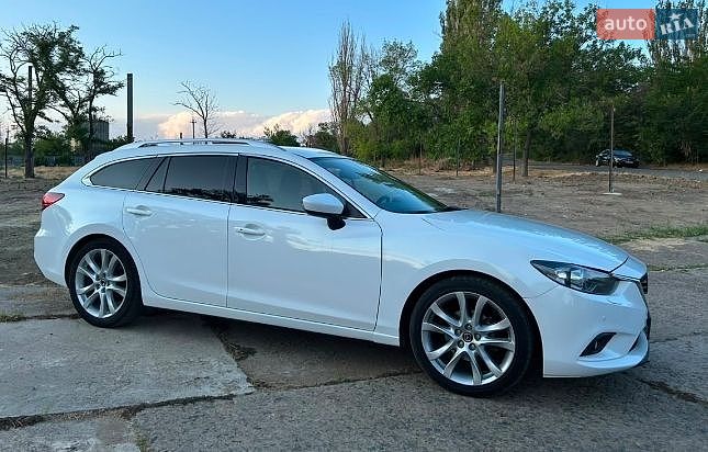 Універсал Mazda 6 2012 в Миколаєві