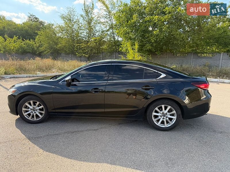 Седан Mazda 6 2015 в Запоріжжі