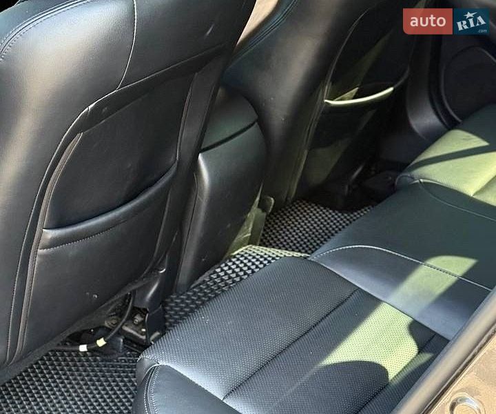 Седан Mazda 6 2015 в Днепре