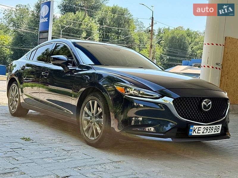 Седан Mazda 6 2018 в Днепре