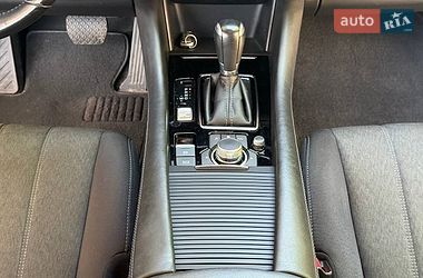 Седан Mazda 6 2018 в Днепре