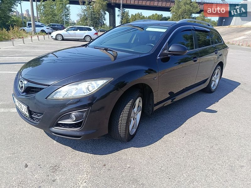 Универсал Mazda 6 2010 в Киеве