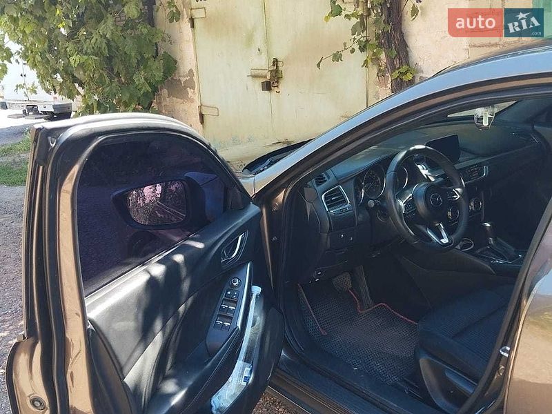 Седан Mazda 6 2017 в Кривом Роге