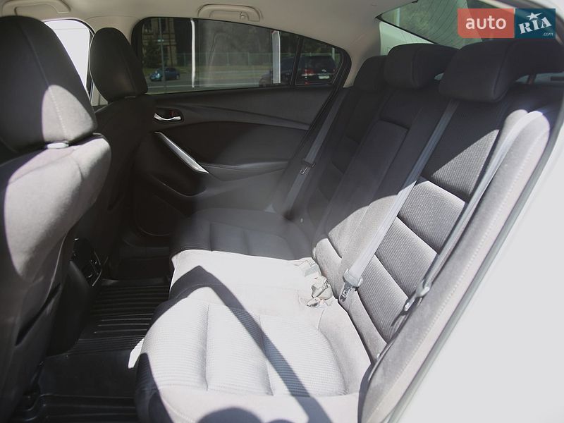 Седан Mazda 6 2012 в Харкові