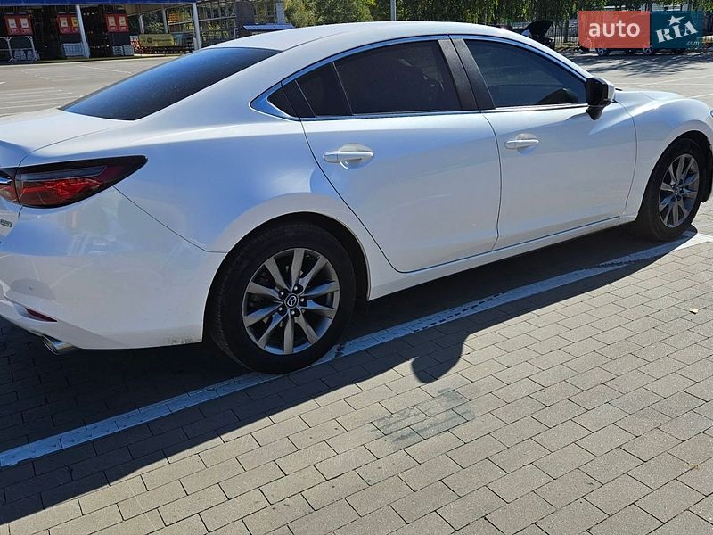 Седан Mazda 6 2018 в Сумах