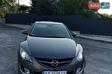 Седан Mazda 6 2008 в Волочиске