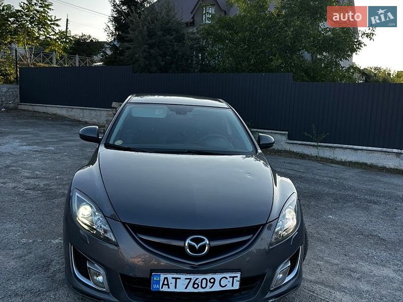 Седан Mazda 6 2008 в Волочиске