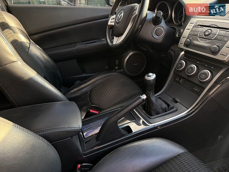 Седан Mazda 6 2009 в Киеве