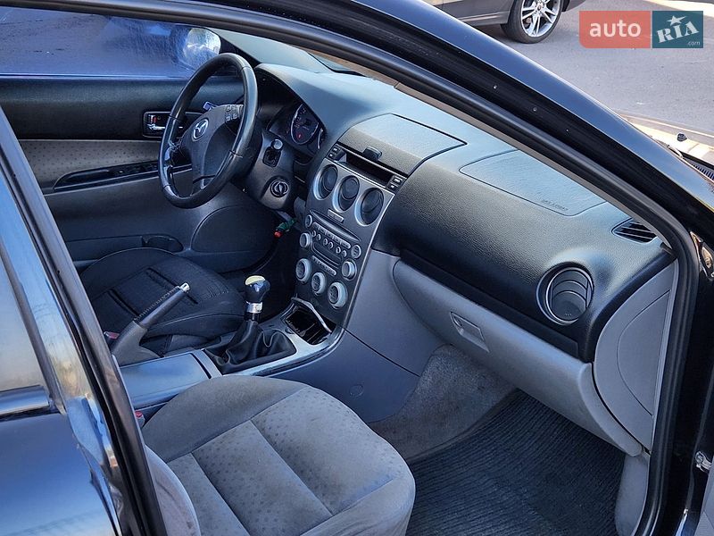 Седан Mazda 6 2005 в Луцьку
