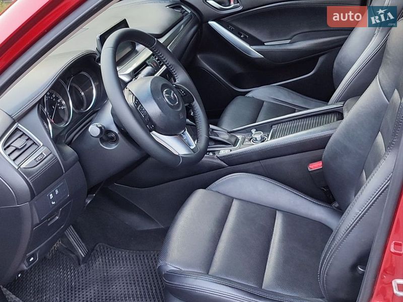 Седан Mazda 6 2015 в Кременчуці