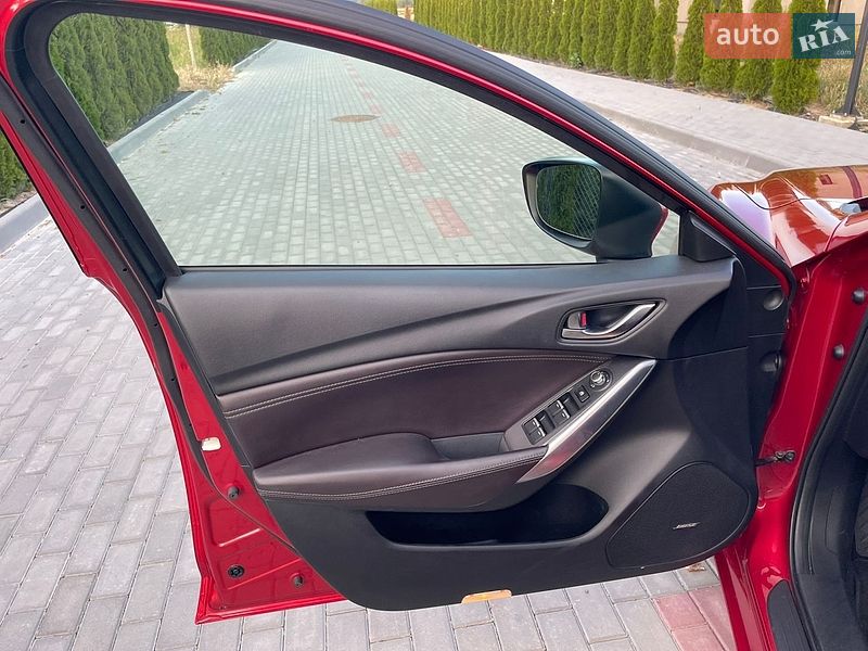 Універсал Mazda 6 2015 в Луцьку