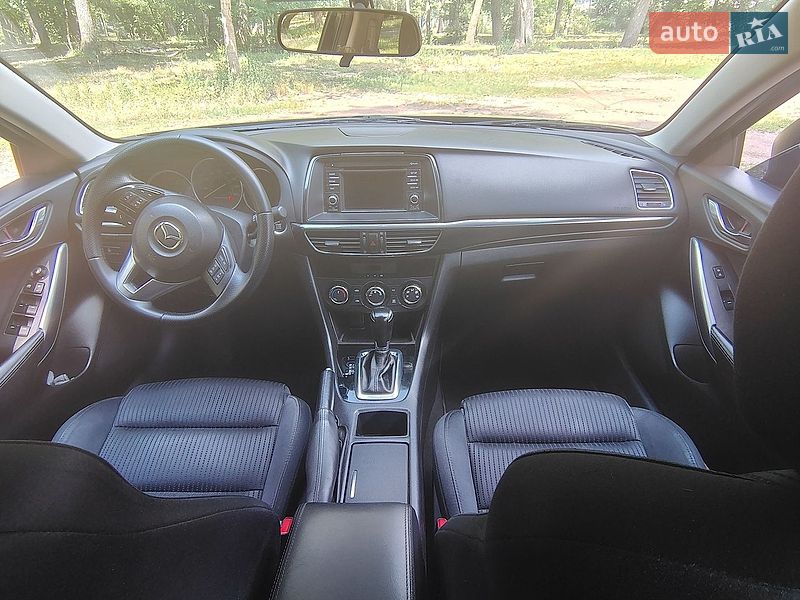 Седан Mazda 6 2014 в Чернігові