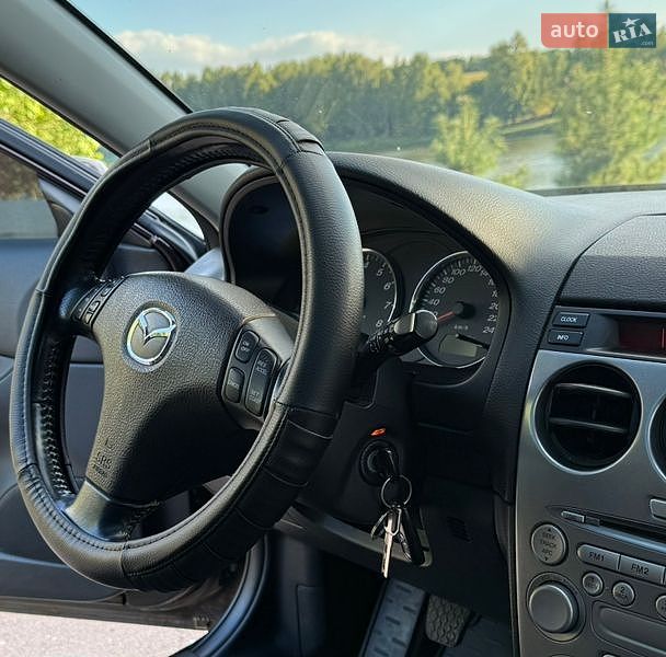 Лифтбек Mazda 6 2005 в Прилуках