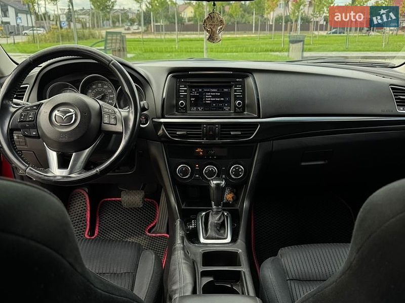 Седан Mazda 6 2014 в Бучі