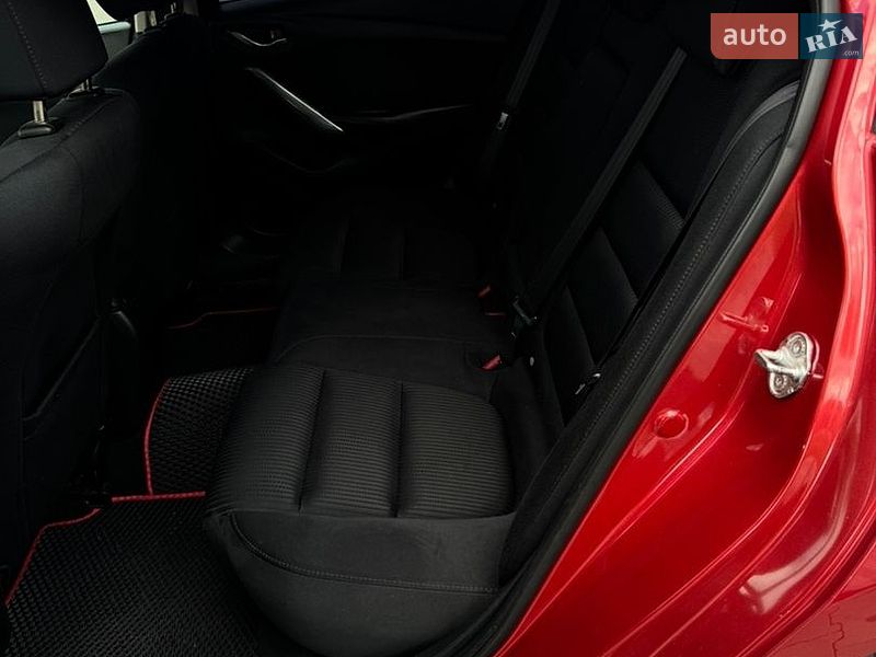 Седан Mazda 6 2014 в Бучі