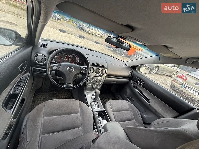 Седан Mazda 6 2003 в Солотвине
