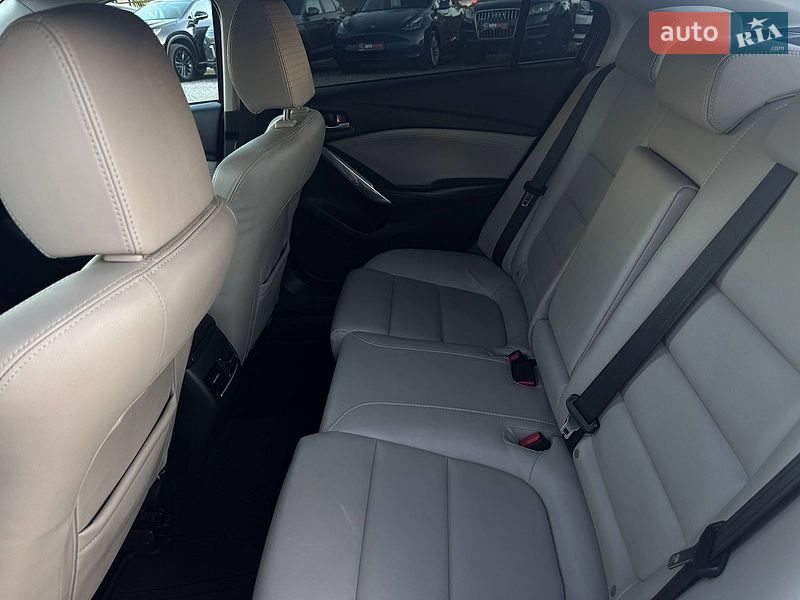 Седан Mazda 6 2014 в Харькове