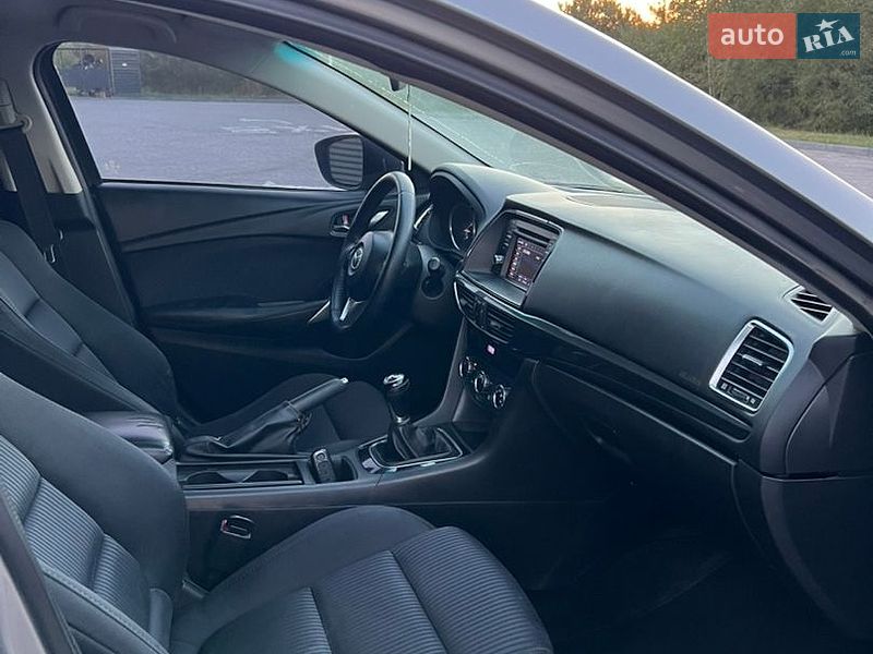 Седан Mazda 6 2013 в Николаеве