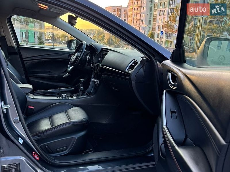 Універсал Mazda 6 2013 в Рівному