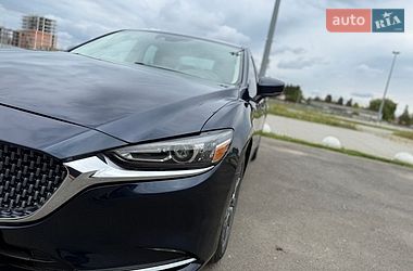 Седан Mazda 6 2018 в Львові