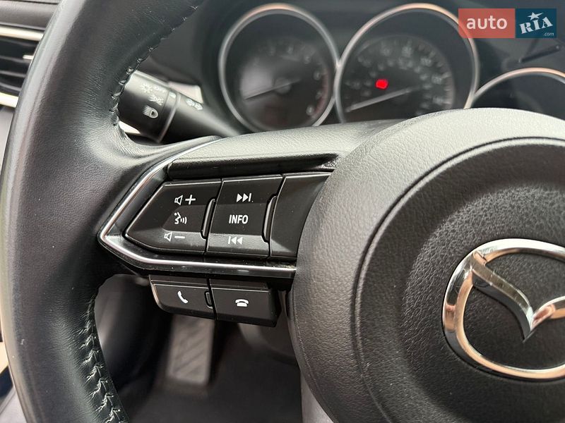 Седан Mazda 6 2018 в Львові