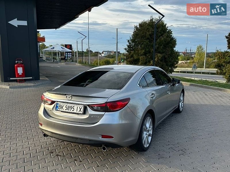 Седан Mazda 6 2013 в Рівному
